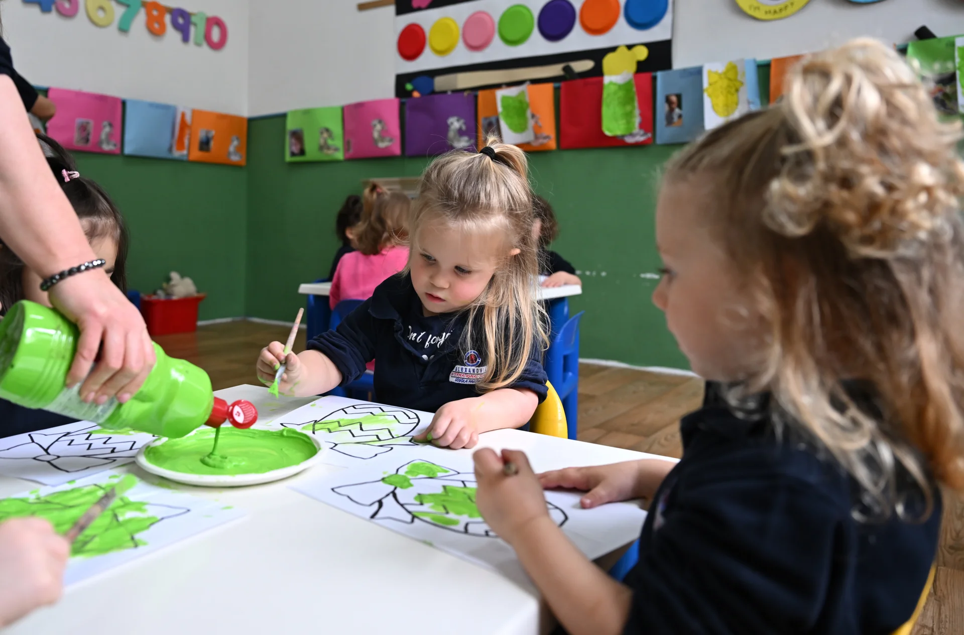 Laboratori Creativi e Attività Manipolative